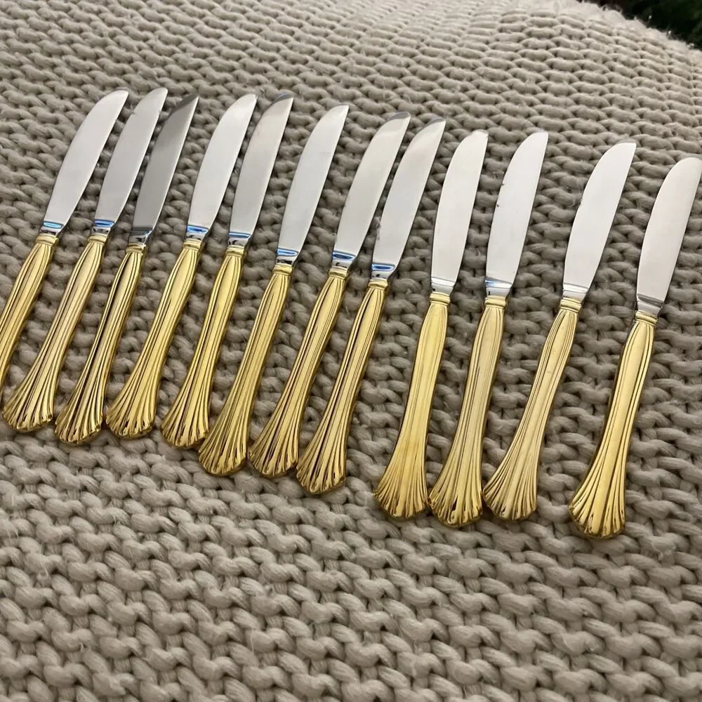 Cambridge Stainless Steel Gold Tracy Twelve Dinner Knives 12 New Set